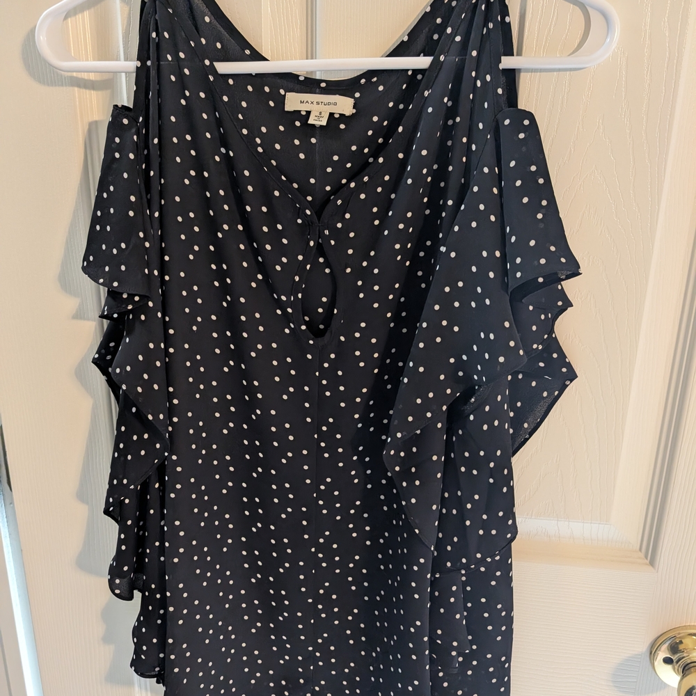 Max Studio Blue Ruffled Sleeveless Blouse